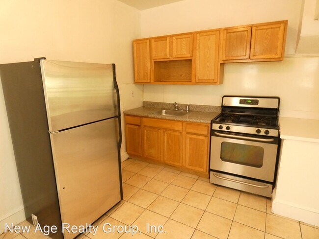 Building Photo - 3 br, 1 bath House - 1533 N Robinson Street