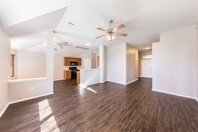 Foto del edificio - 11908 Battle Bridge Dr