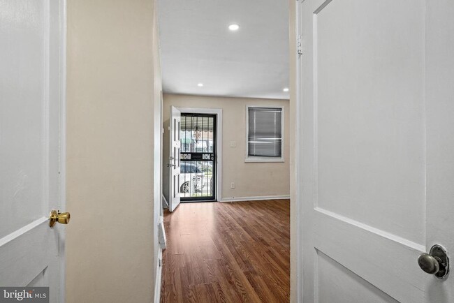 Foto del edificio - 1022 Pine Rd