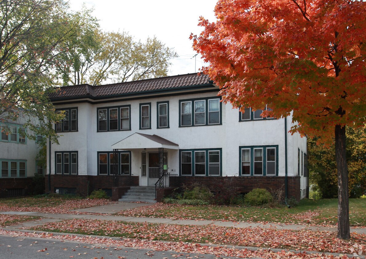 Foto del edificio - 3942 Elliot Ave S