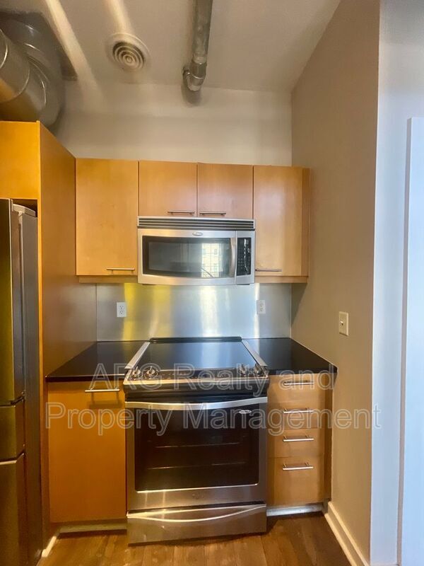 Foto del edificio - 265 18th St NW