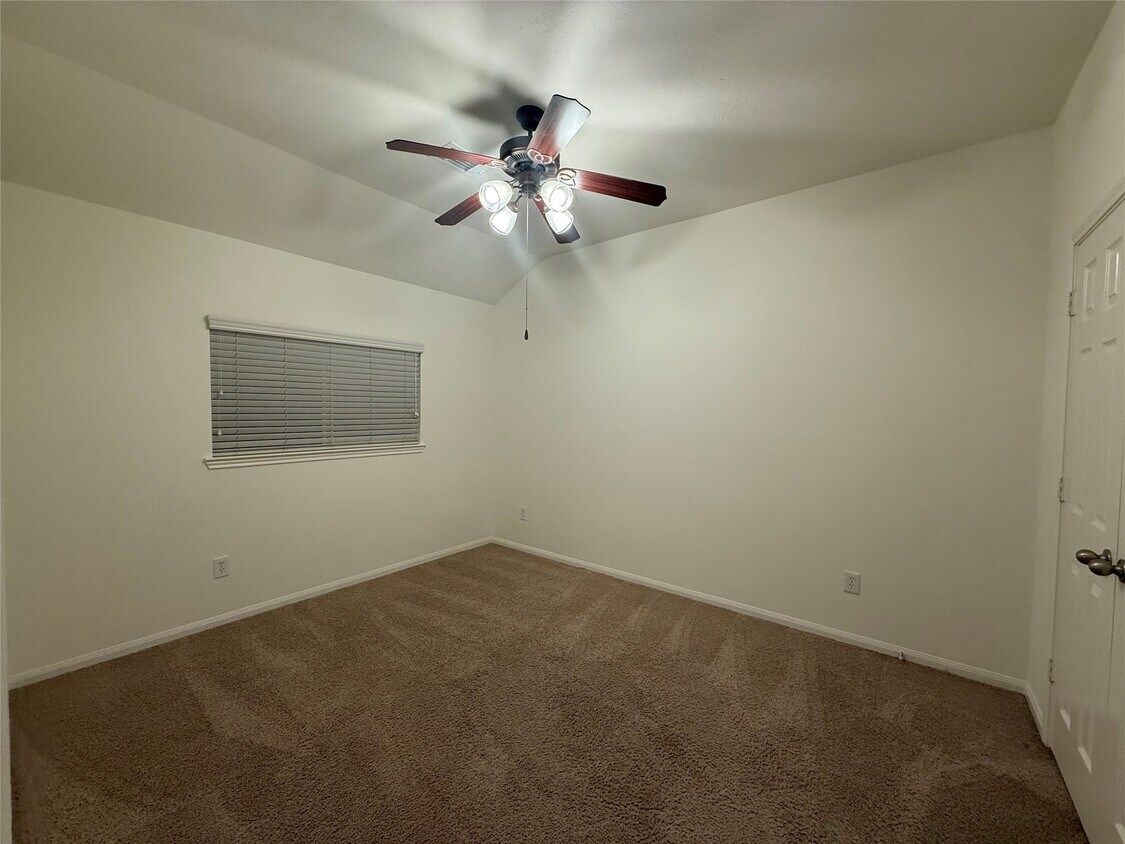 Foto del edificio - 27219 Camden Glen Ln