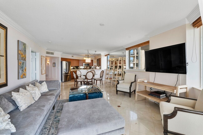 sala de estar - 2001 N Ocean Blvd