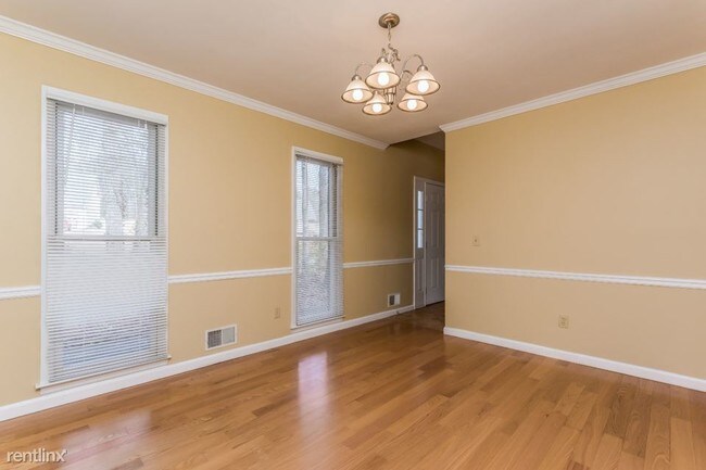 Foto del edificio - 2867 Wood Park Ter NW