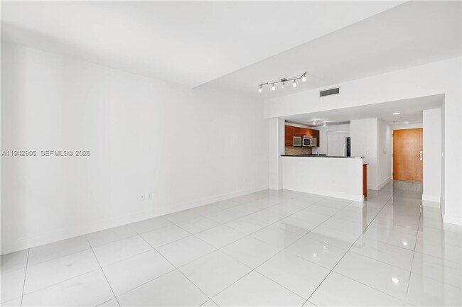 Foto del edificio - 244 Biscayne Blvd