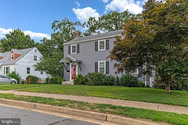 Building Photo - 2122 S Culpeper St