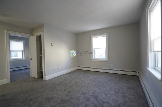 Photo - 3 Winship Pl Apartment