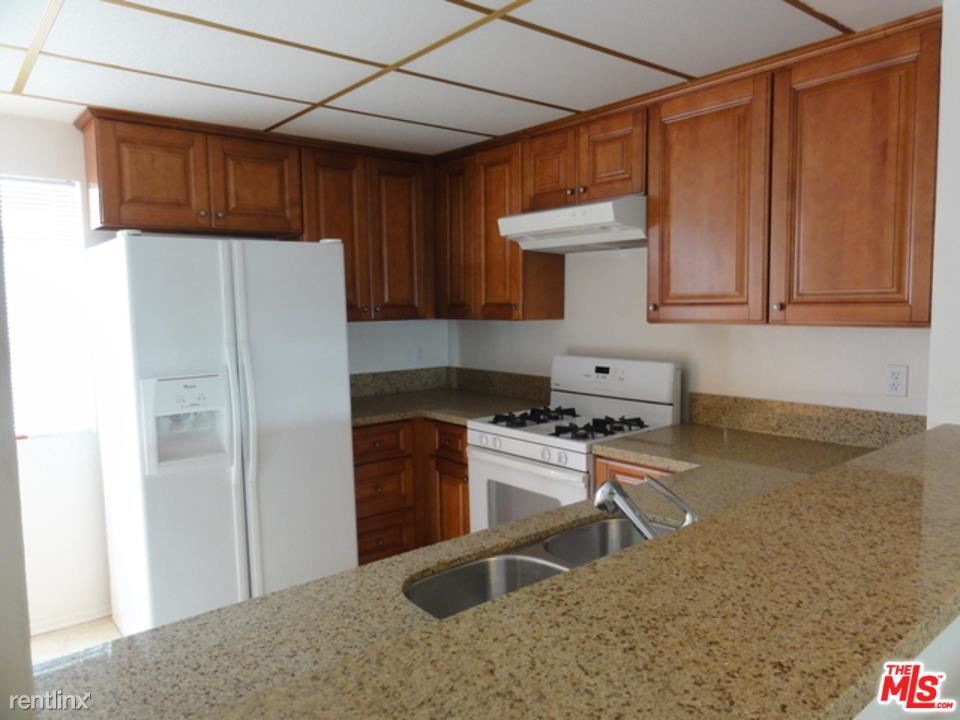 Primary Photo - 621 N Orlando Ave
