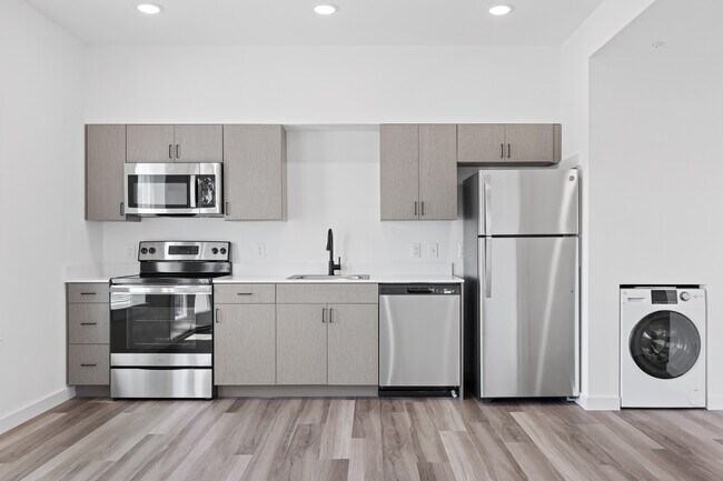 Foto del edificio - East Line Apartments - Live on Main Street...