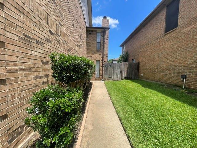 Building Photo - 1226 W Hudgins St