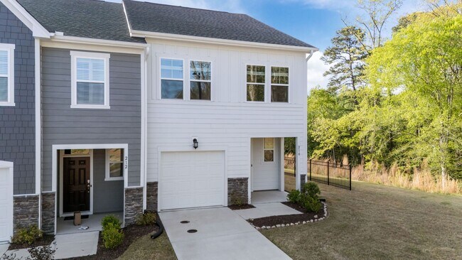 Foto del edificio - Charming 3 Bedroom Home located in Wake Forest