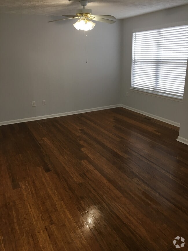 Building Photo - 10 IRONSTONE CT #K