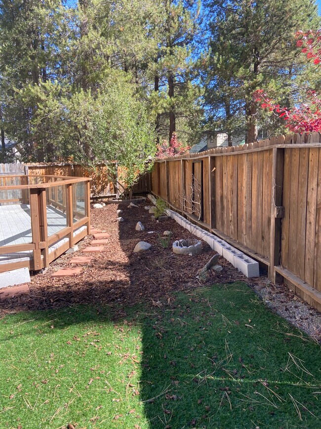 Foto del edificio - 2673 Wailaki St