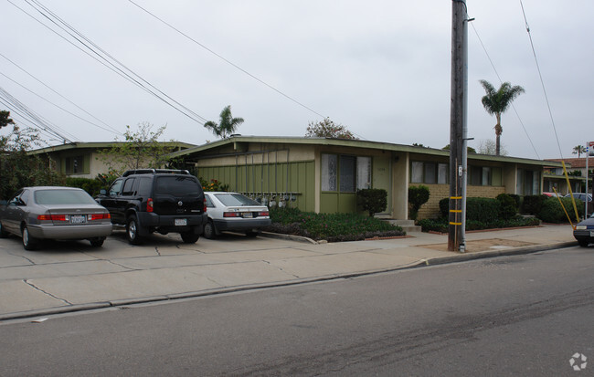 Halekulani Apartment - Halekulani Apartments