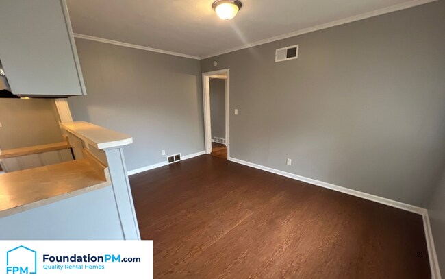 Foto del edificio - 5116 Ginger Cir