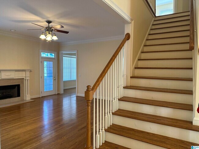 Foto del edificio - 2008 Hulsey Pl