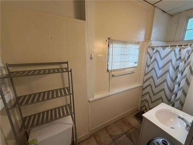 Foto del edificio - 5819 Clara St