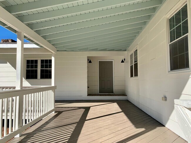 Building Photo - 575 Bernhard Rd