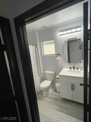 Foto del edificio - 7192 Shimmering Ave