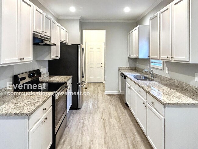 Foto del edificio - 295 Sterling St SE