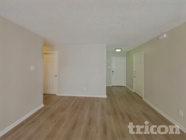 Building Photo - 22042 Soft Pines Ct