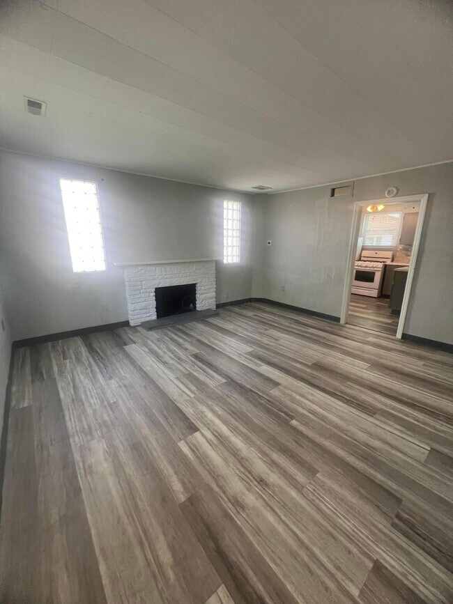 Foto del edificio - 1480 Marsdale Ave