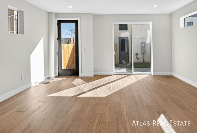 Foto del edificio - 830 Cherry St