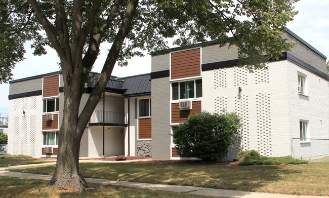 Foto del edificio - 329 Kimbell Ave