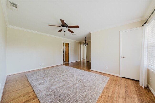 Foto del edificio - 5210 De Lange Ln