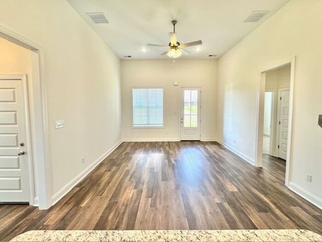 Building Photo - Brand New 4-bdroom 2.5 bath home in Olive Branch @ Southbranch
