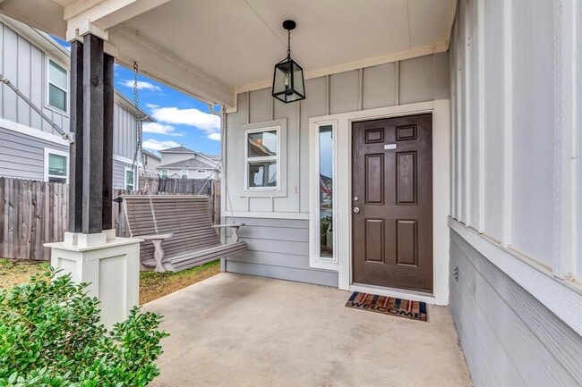 Building Photo - 10825 Blacket Dr