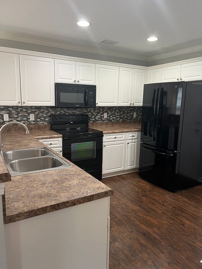 Photo - Great Location House