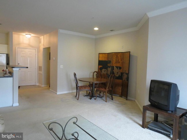 Building Photo - 11352 Aristotle Dr