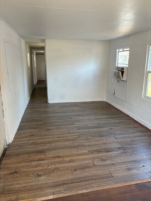 Foto del edificio - 920 Boardwalk Ln