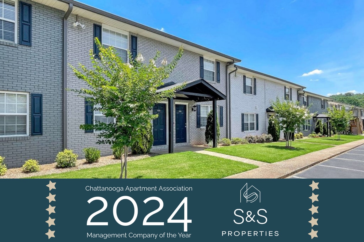 Primary Photo - Ivy Terrace Apartments