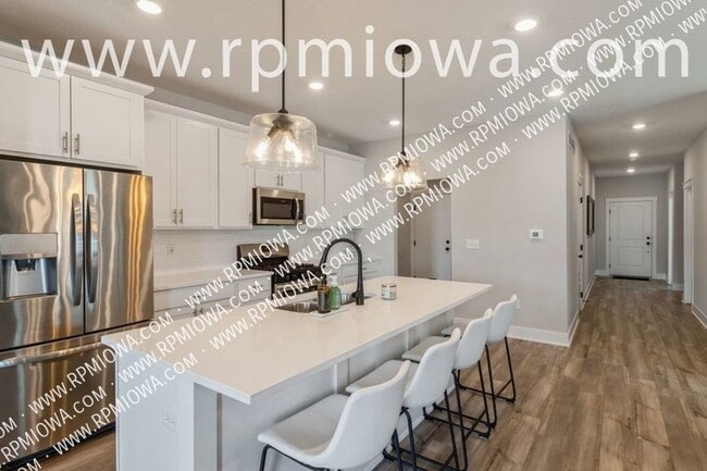 Foto del edificio - 217 NW Georgetown Dr