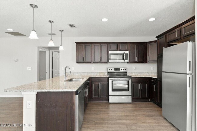 Building Photo - 7352 Townsend Village Ln
