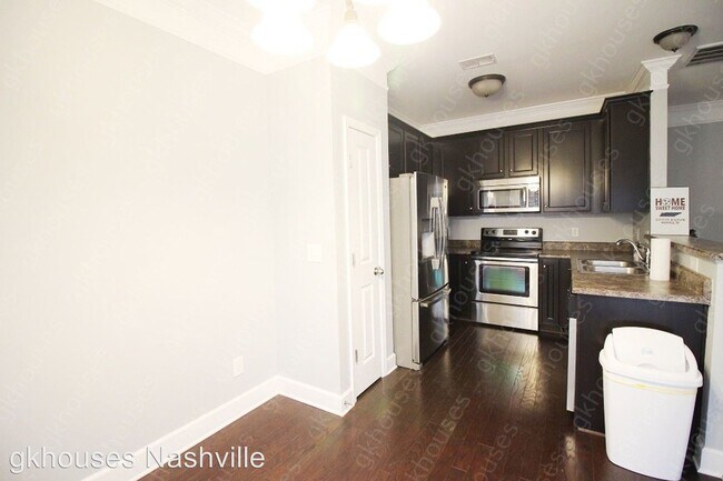 Building Photo - 3 br, 2.5 bath House - 3731 Shane Point Pl
