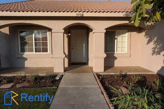 Foto del edificio - 3908 White Sands Dr