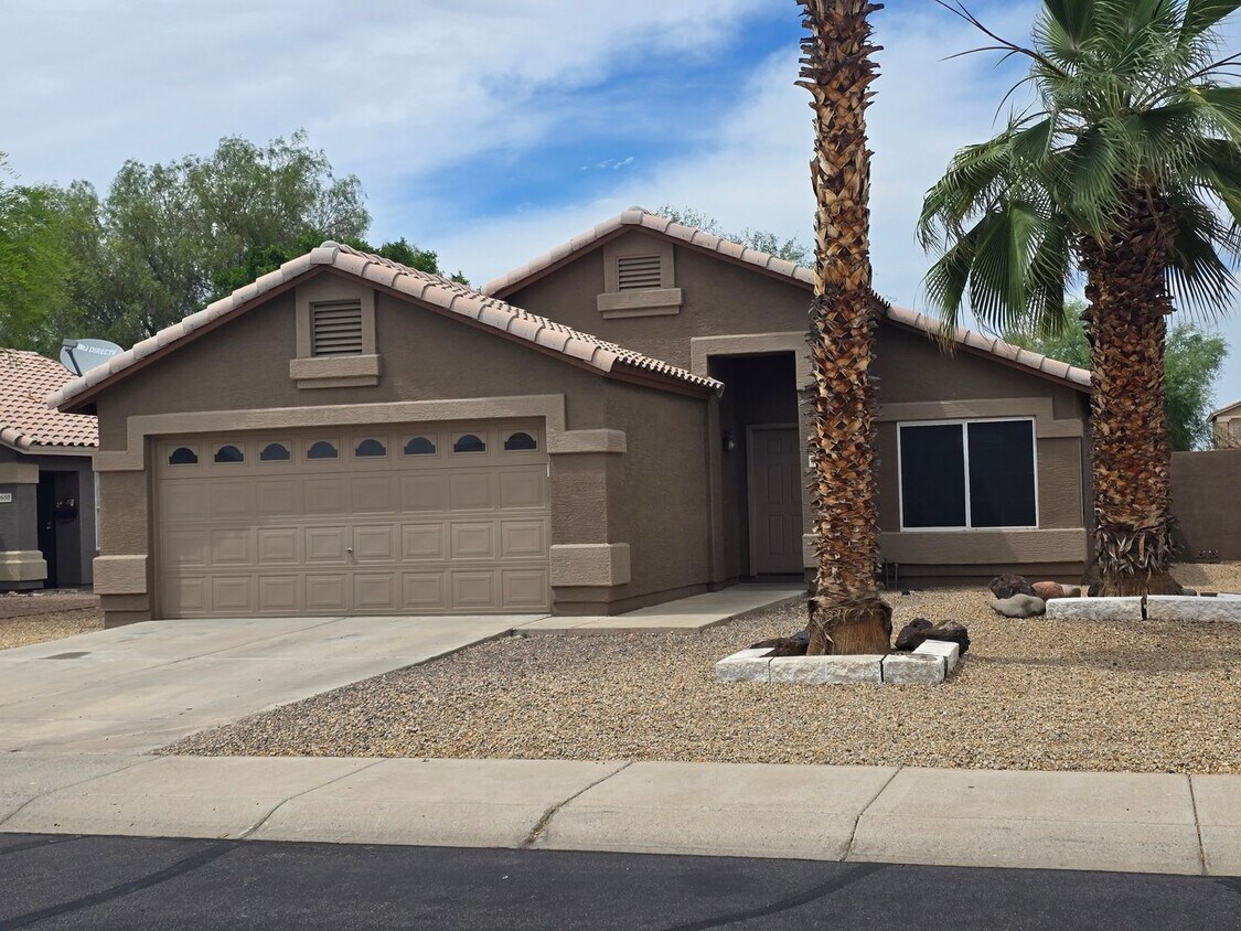 Primary Photo - 9544 W Sunnyslope Ln