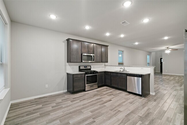 Foto del edificio - 25738 Boxwood Hedge Ln