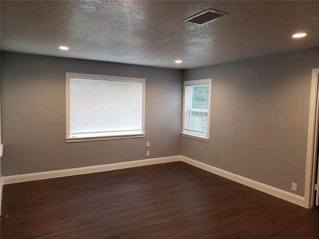 Foto del edificio - 18901 Hogeye Rd