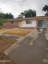 Building Photo - 333 Mariana Cir