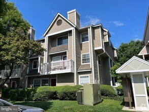 Building Photo - 5800 Inman Park Cir
