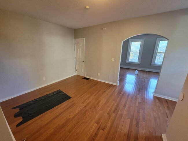 Building Photo - 505 Quinnipiac Ave