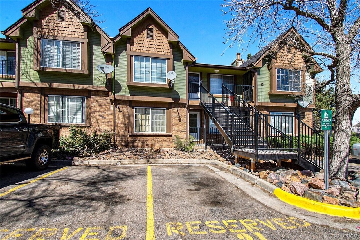 61 S Sable Blvd Unit C15, Aurora, CO 80012 Condo for Rent in Aurora