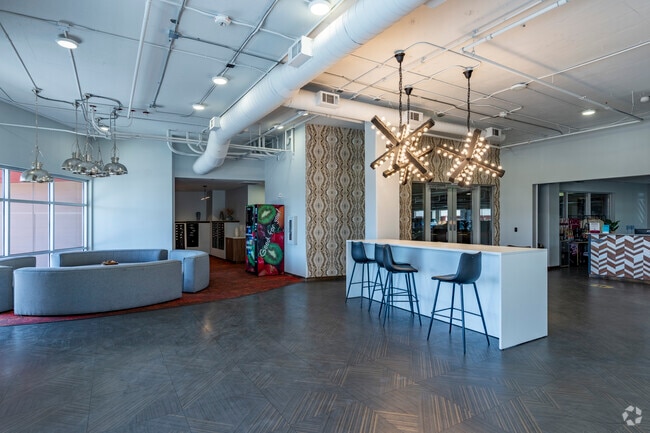 Lobby - Canyon Flats