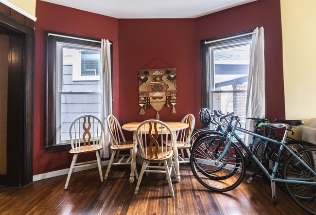 Living Room - 76 Greenfield St
