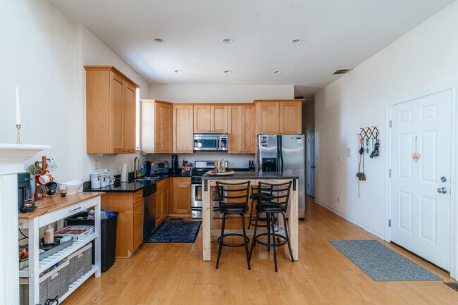 Foto del edificio - 509 N Hartland Ct
