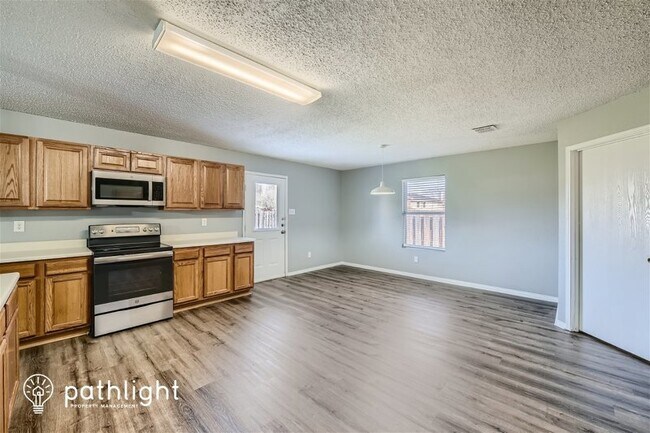 Building Photo - 3040 Clemente Drive, Grand Prairie, TX, 75052